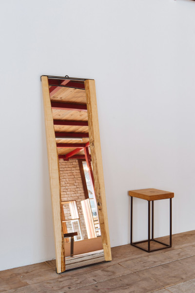 http://delamont.it/wp-content/uploads/2015/10/specchio_G003-400x600.jpg